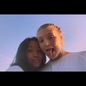 Meet your Posher, Emily